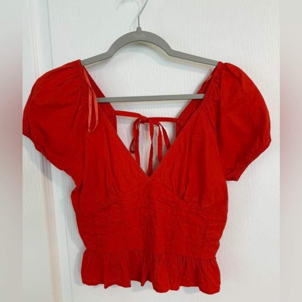 Red Short Sleeve Top